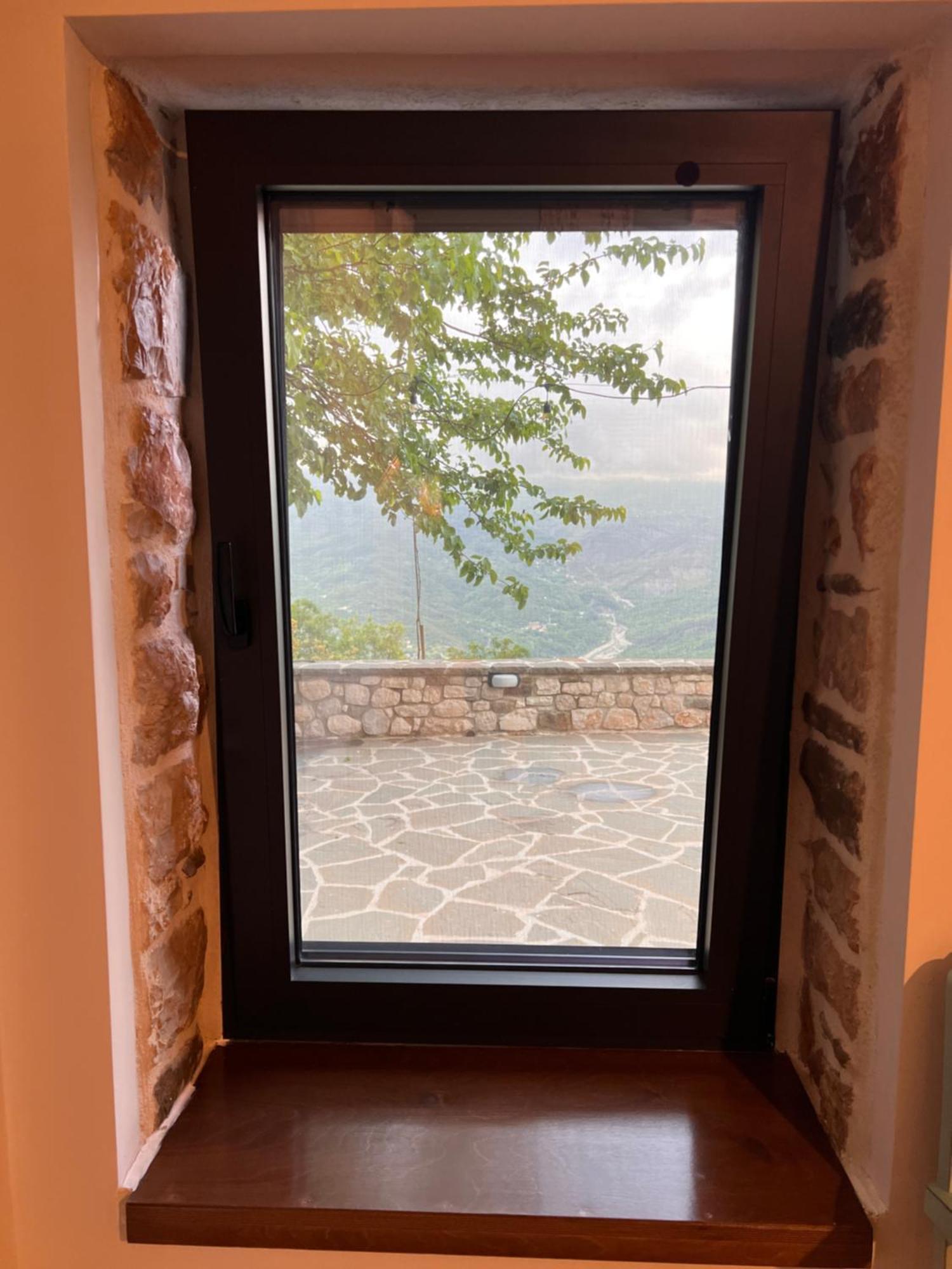 Plaka  Tovouno旅馆 外观 照片