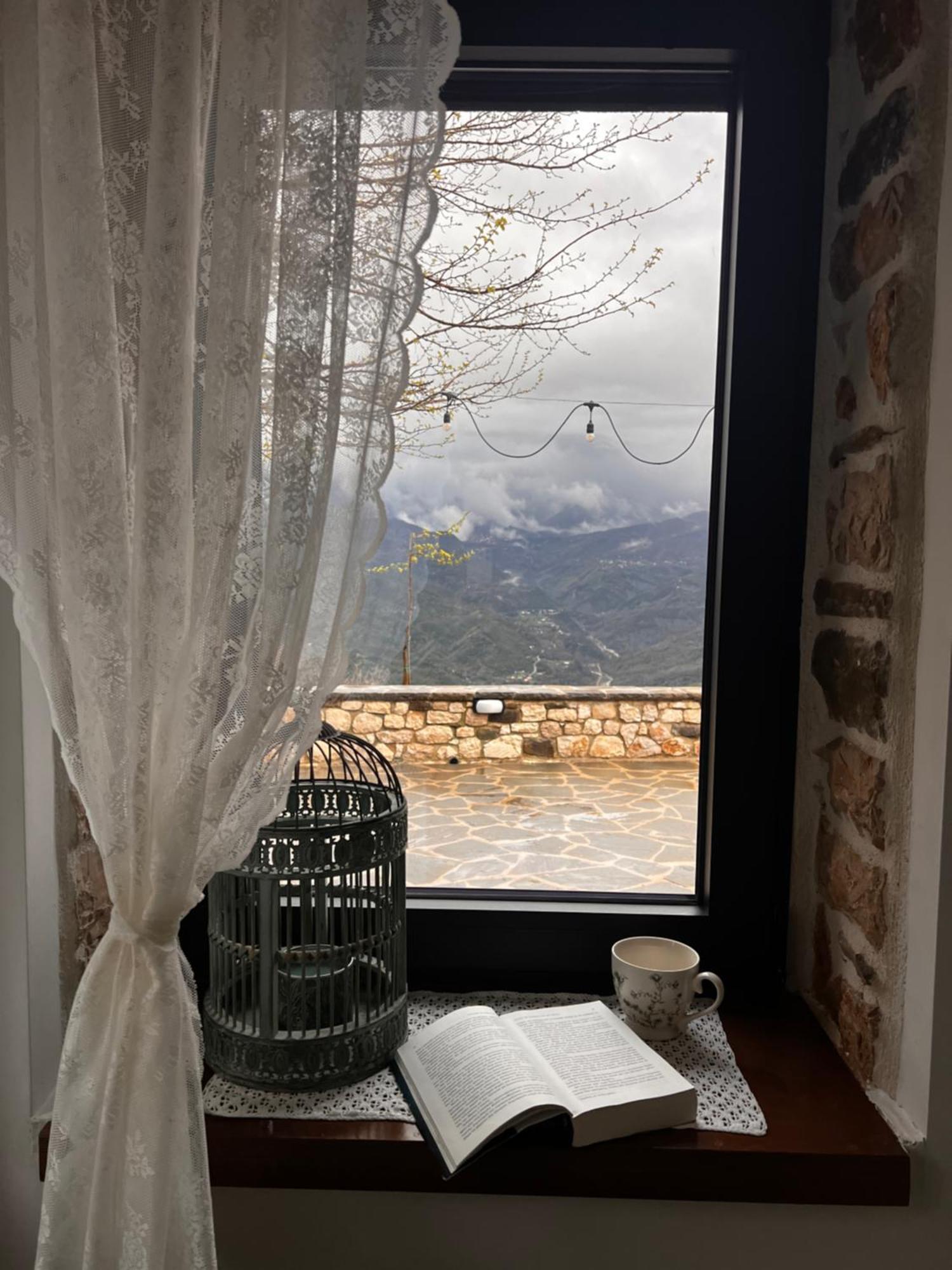 Plaka  Tovouno旅馆 外观 照片